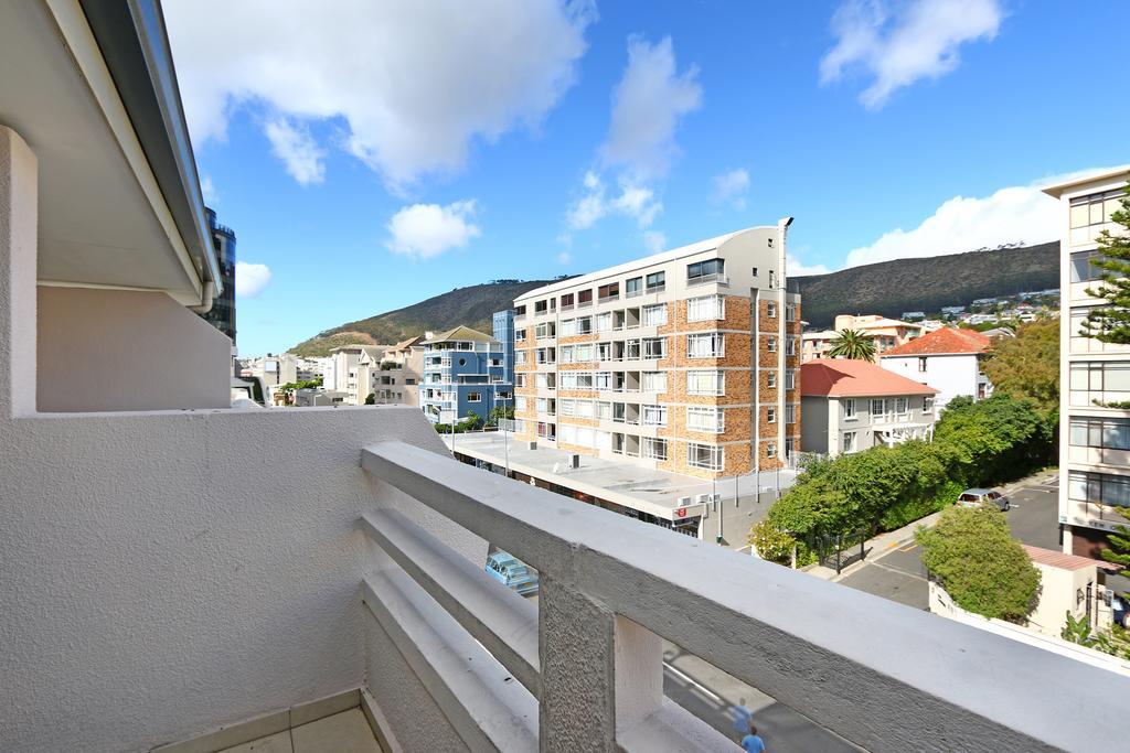 Amalfi on Regent Hotel Kaapstad Buitenkant foto